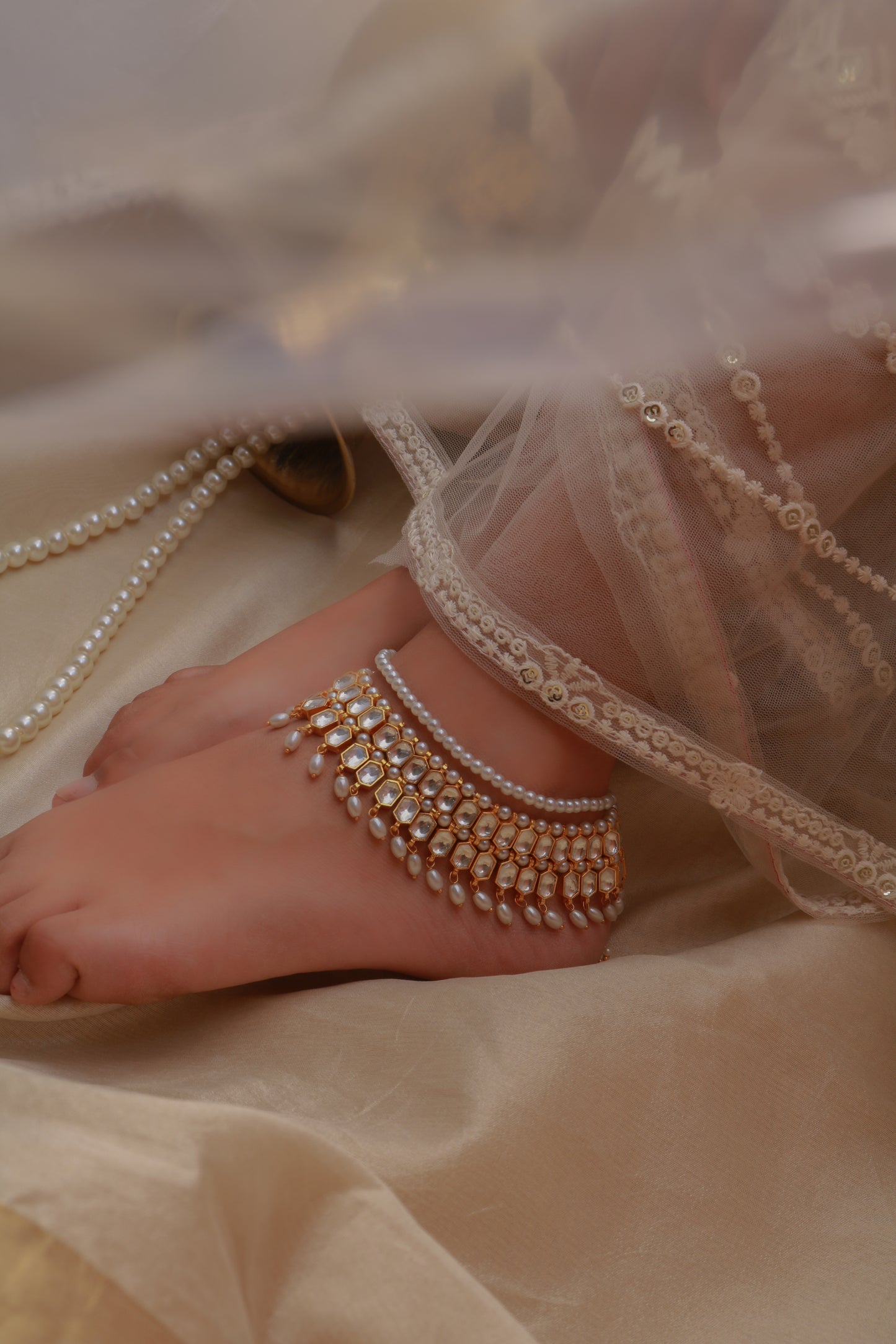 Safa Kundan Anklets