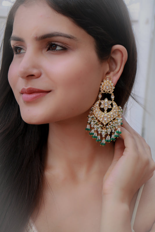 Kiyana Kundan Earrings