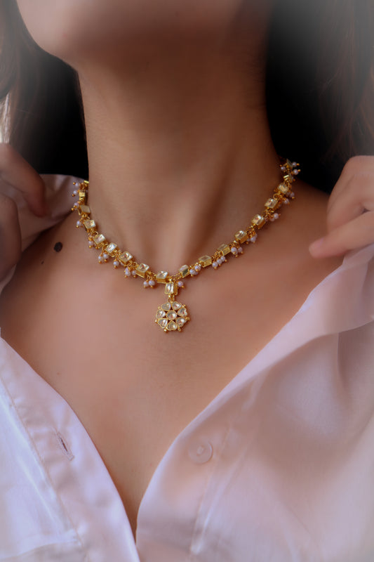 Daniella Floral Kundan Necklace