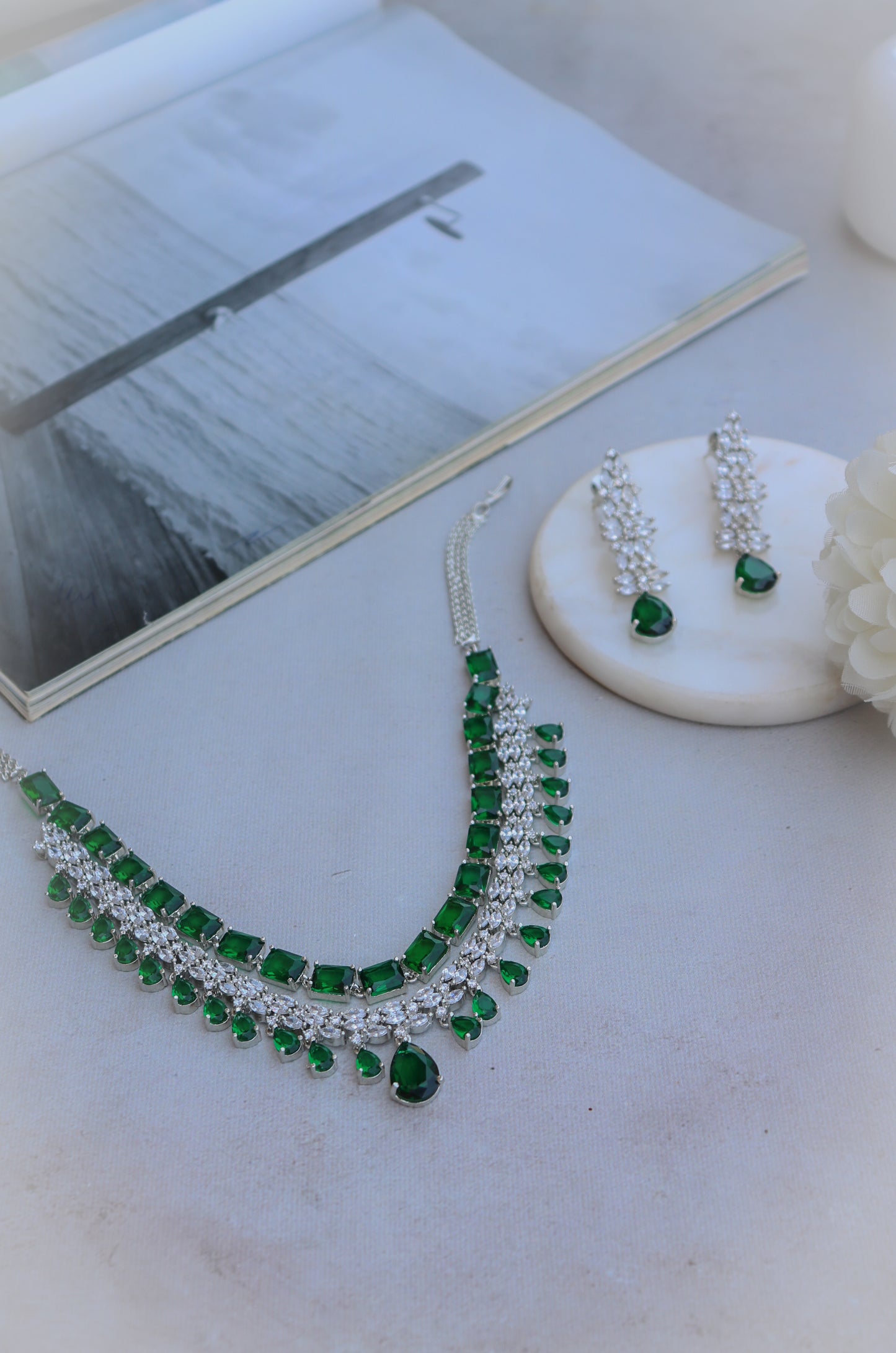 Azeez Emerald Green Necklace Set