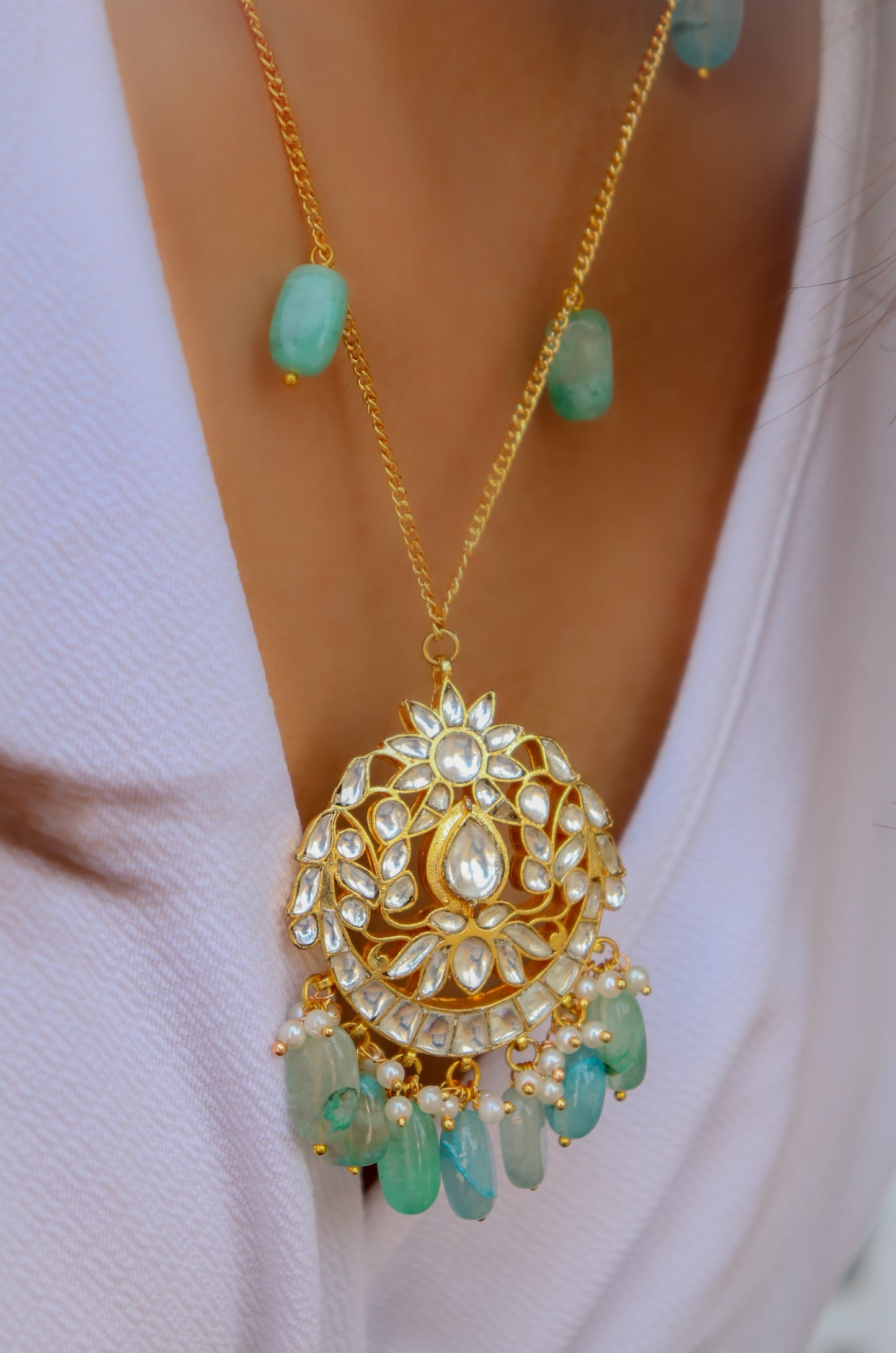 Drivya Blue Pendant Necklace