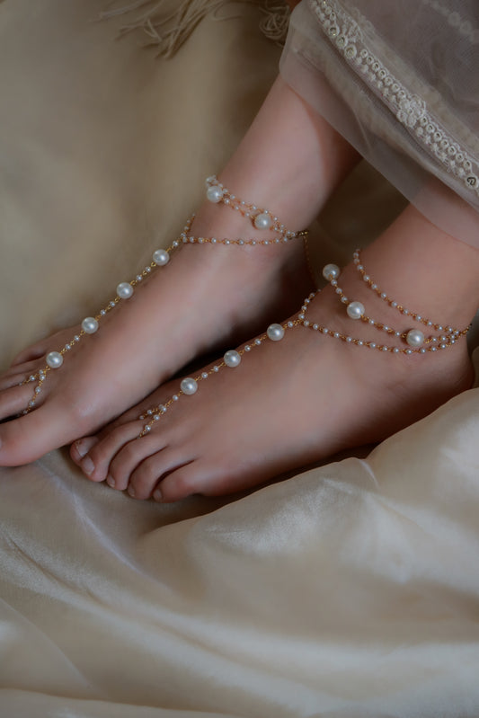 Zuhour Pearl Anklets