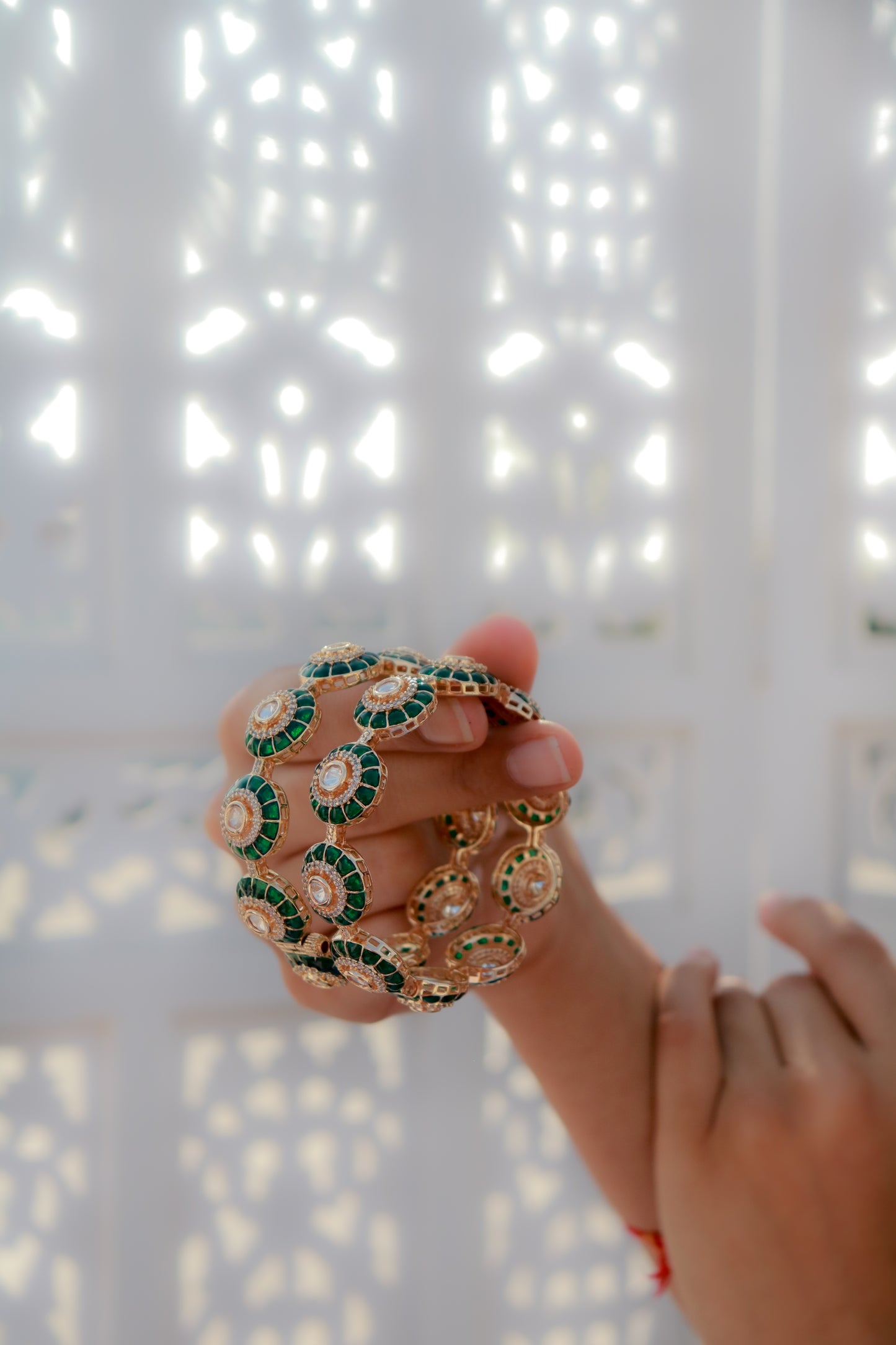 Ujjaini Meenakari Embossed Polki Bangle