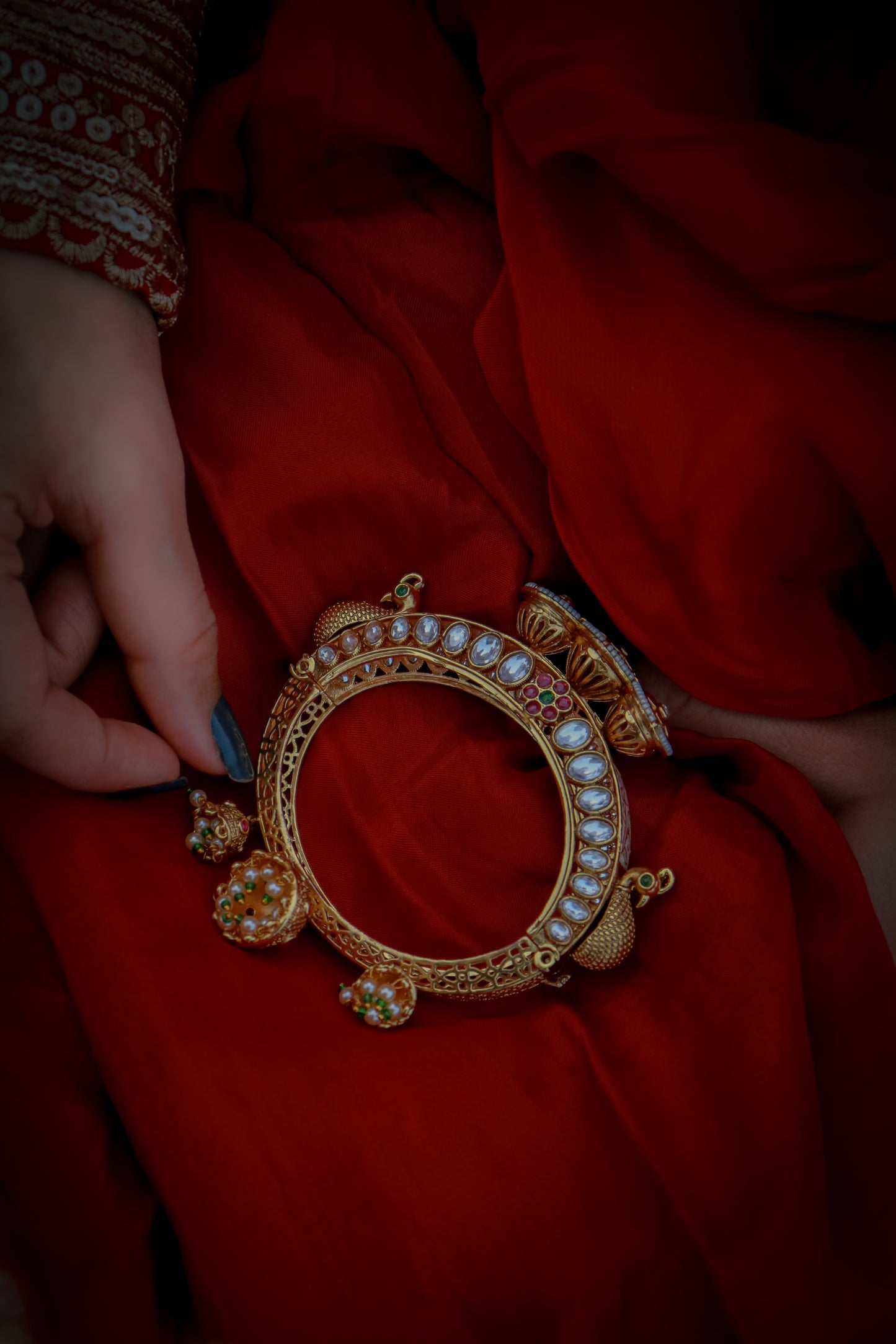 Seraphina Temple Kundan Bangle