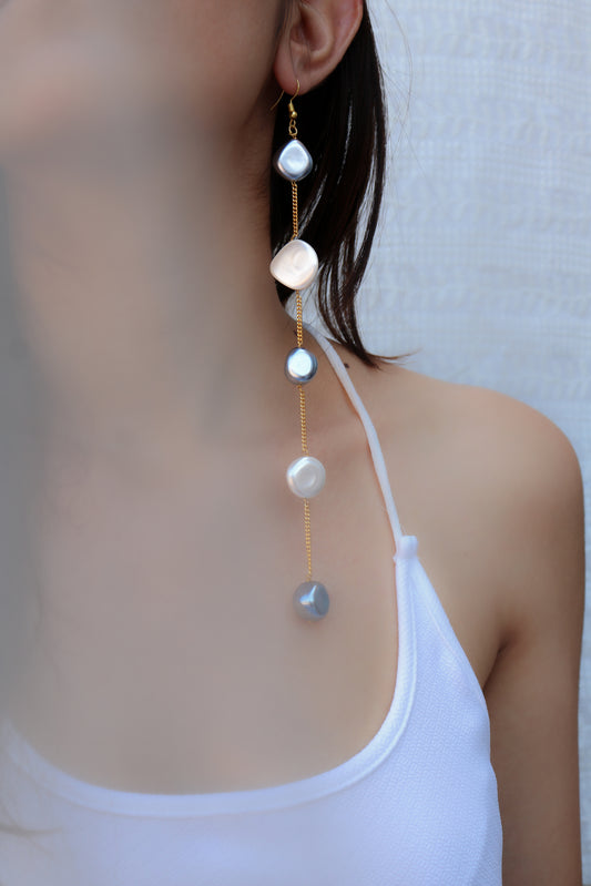 Deneer Pearl Dangle Earrings