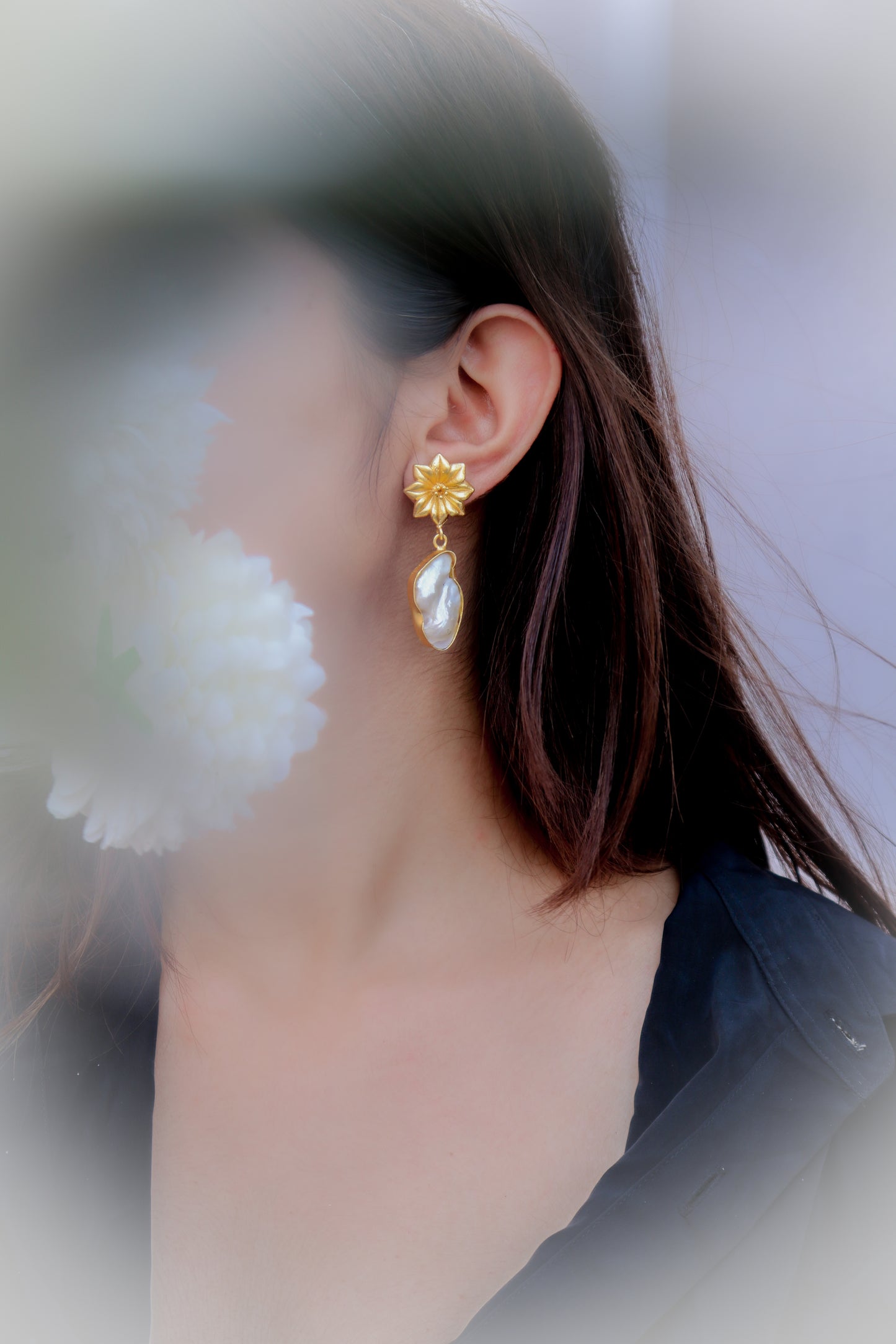 Alaia Pearl Floral Earrings