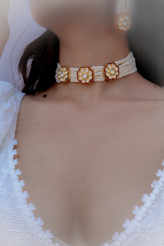 Adhira Kundan Necklace Set