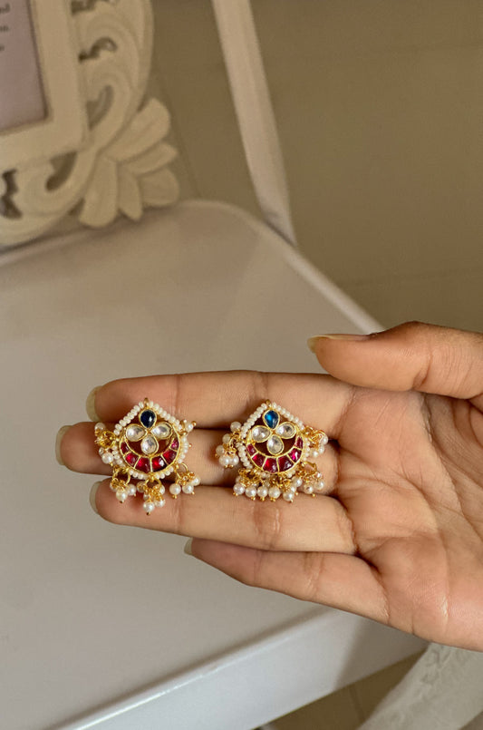 Dhwijah Kundan Earrings