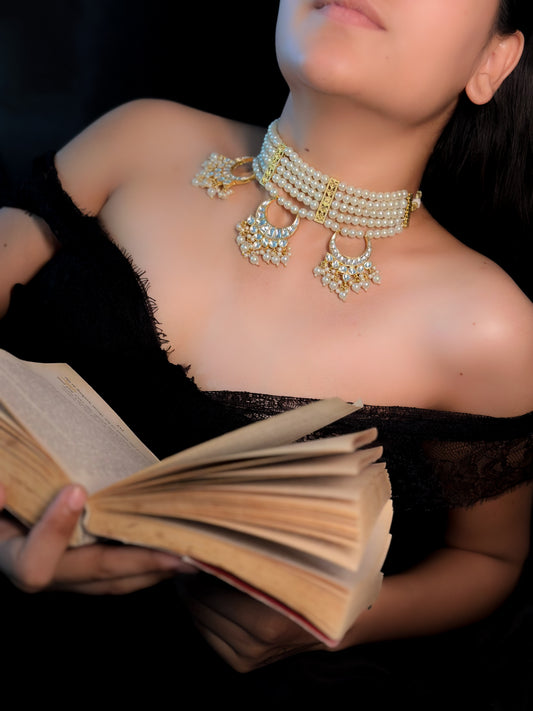 Rania Kundan and Pearl Necklace