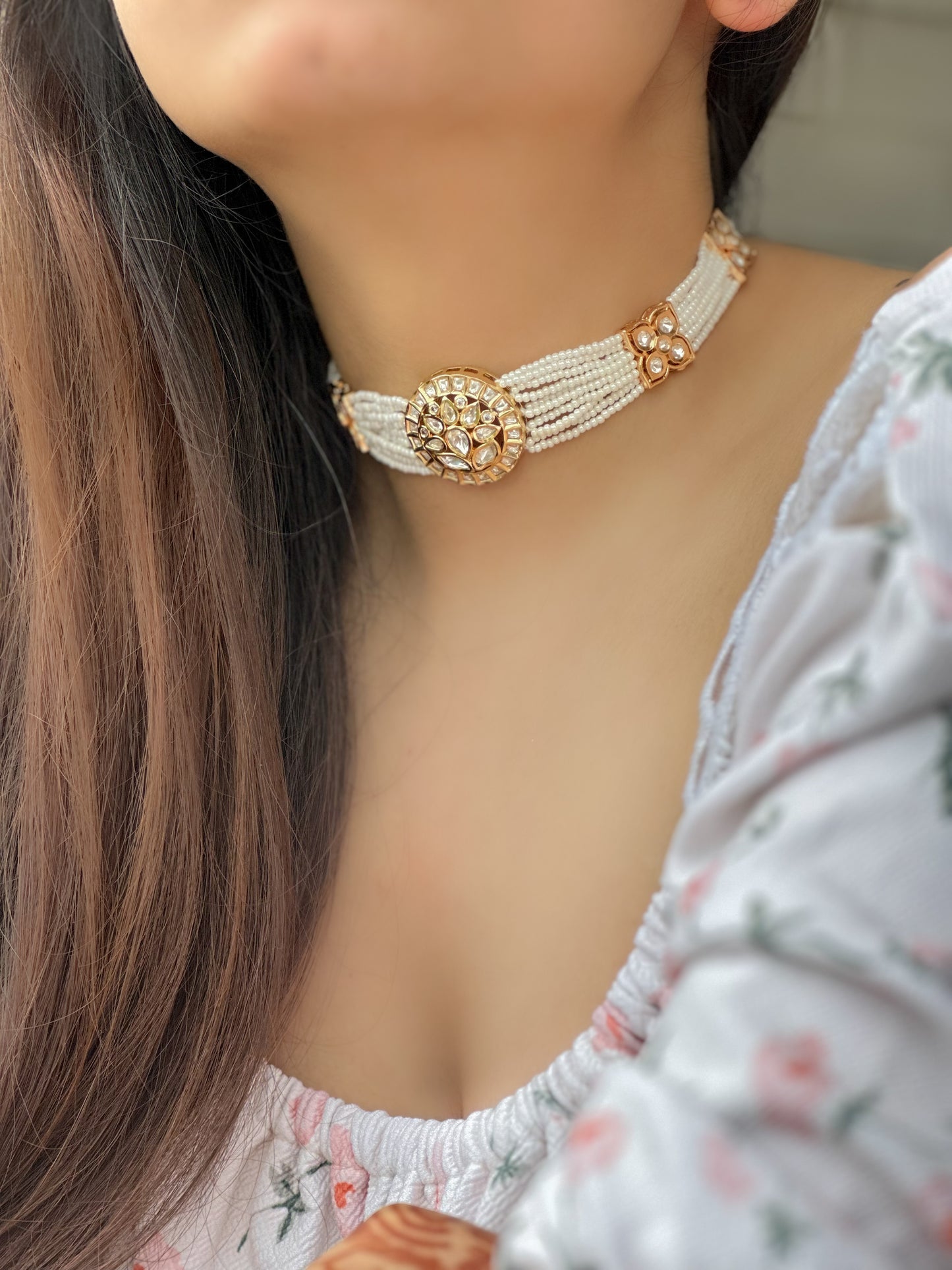 Aania Kundan Choker Necklace