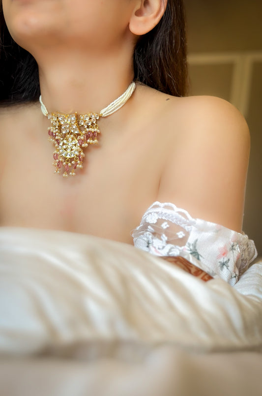 Hafsa Kundan Necklace