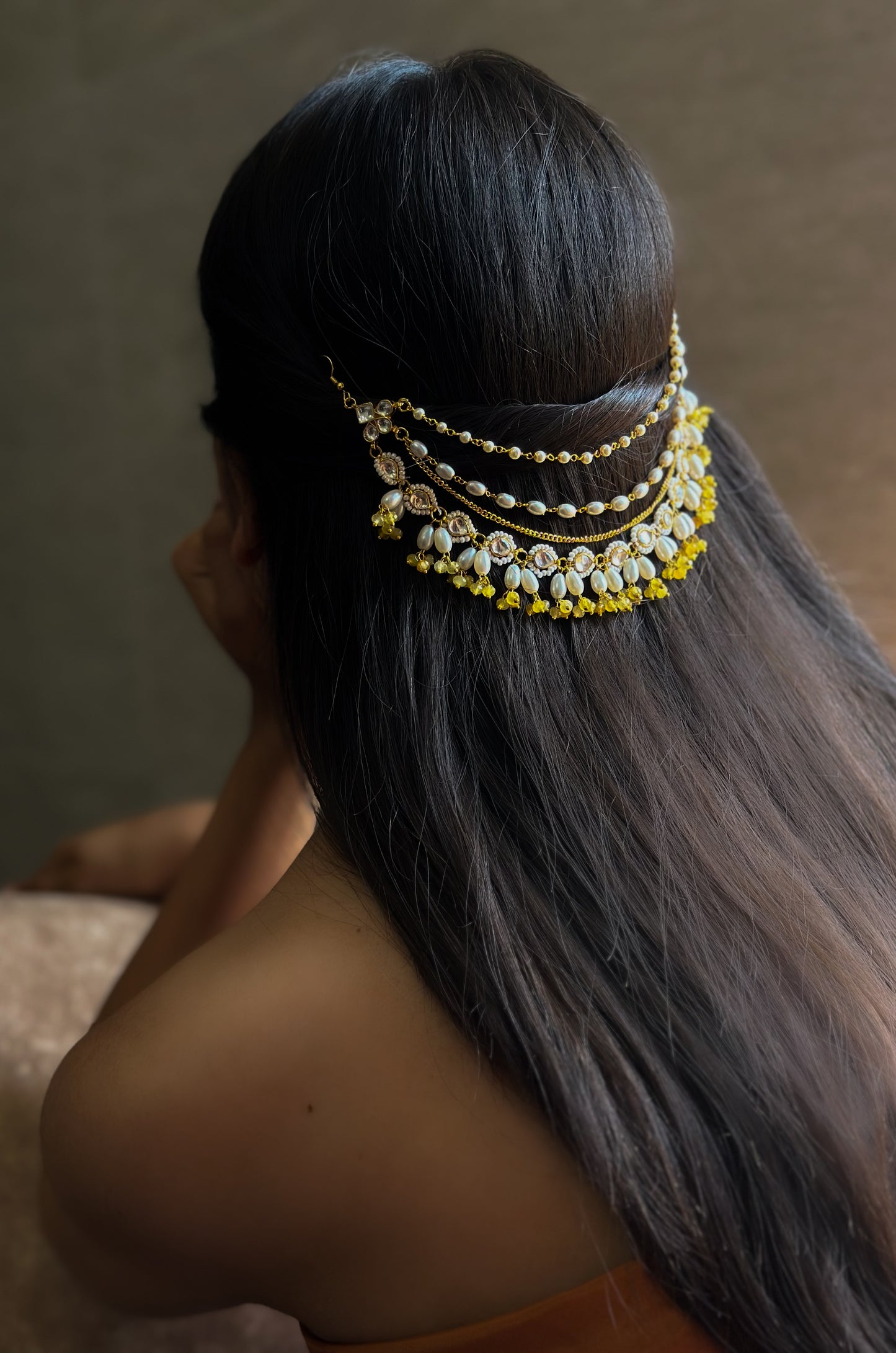 Farwah Kundan Hair Accessory