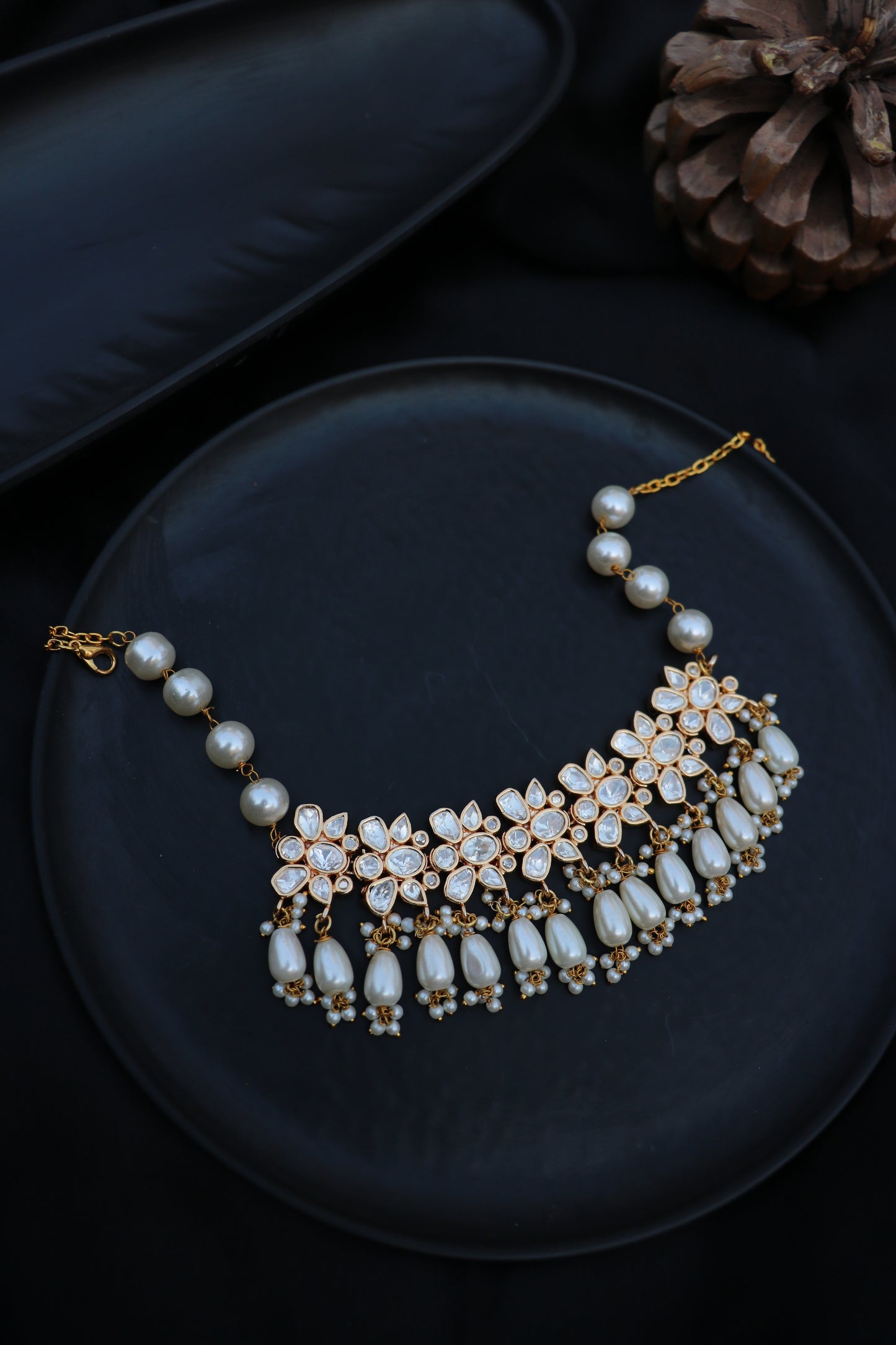Unnaya Kundan Pearl Necklace